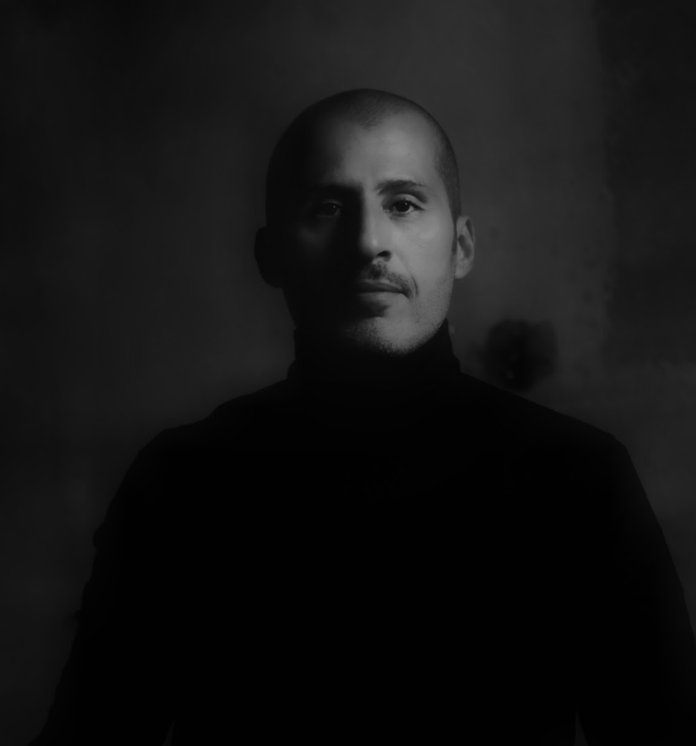 الفنان السعودي سلطان بن فهد.