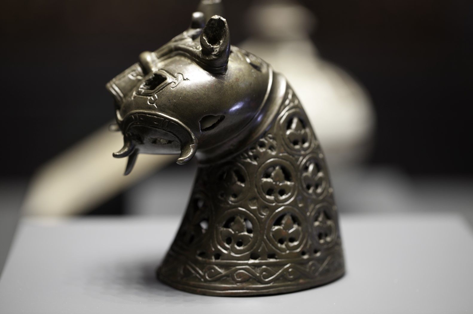 Marvellous Creatures: Animal Fables in Islamic Art exhibition. Copyright Museum of Islamic Art/Qatar Museums, Doha. Photographs by Marc Pelletreau. 