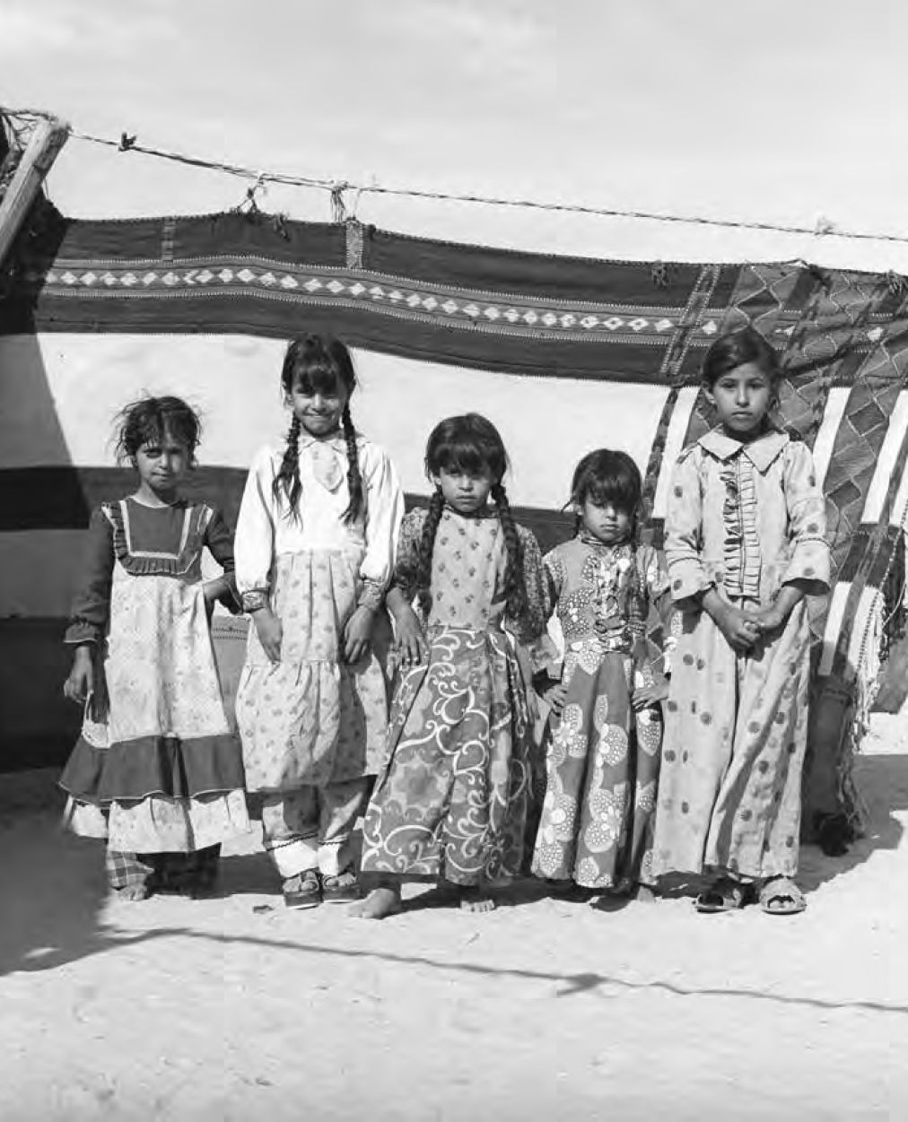 1975 حقل السفانيّة شمال الجزيرة العربية.