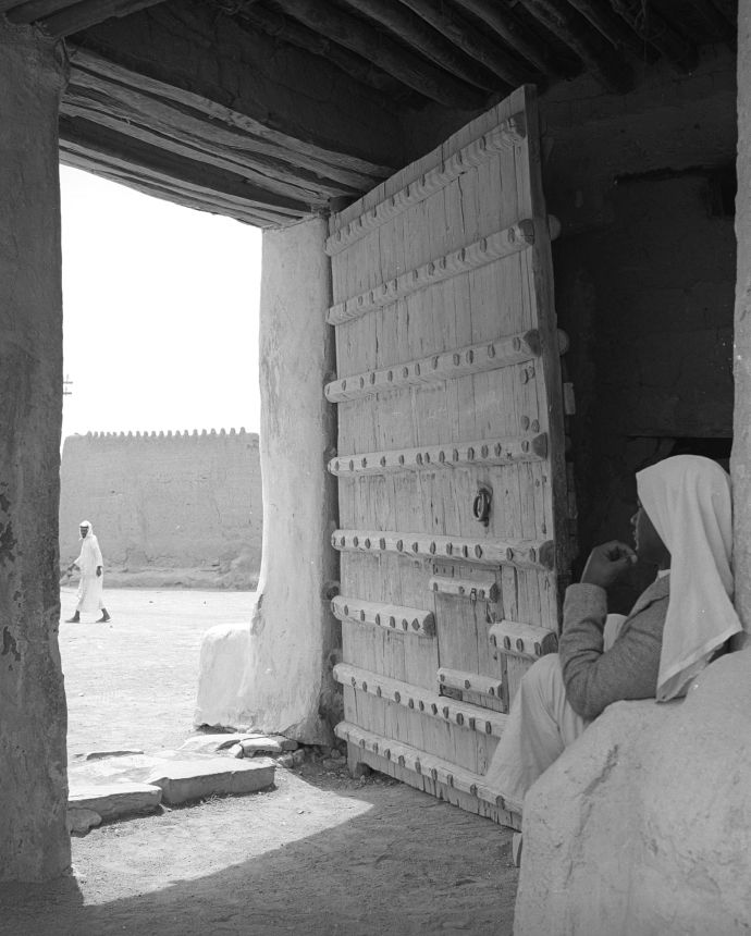 Door watcher at the amirate of Hayil.