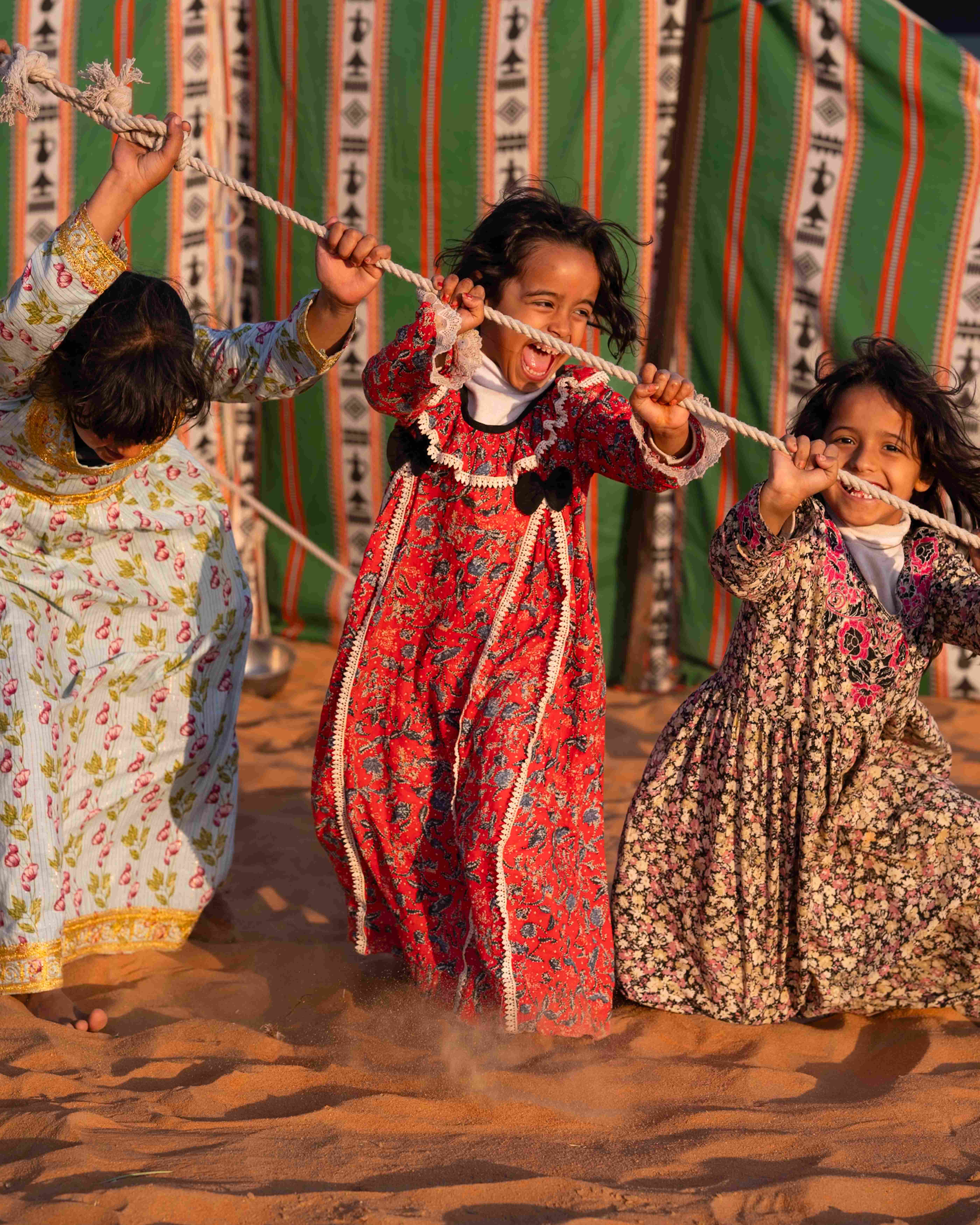 Girls enjoying playtime, in one of the villages near the Rub al Khali (Empty Quarter). Courtesy of Ibrahim Sarhan. 