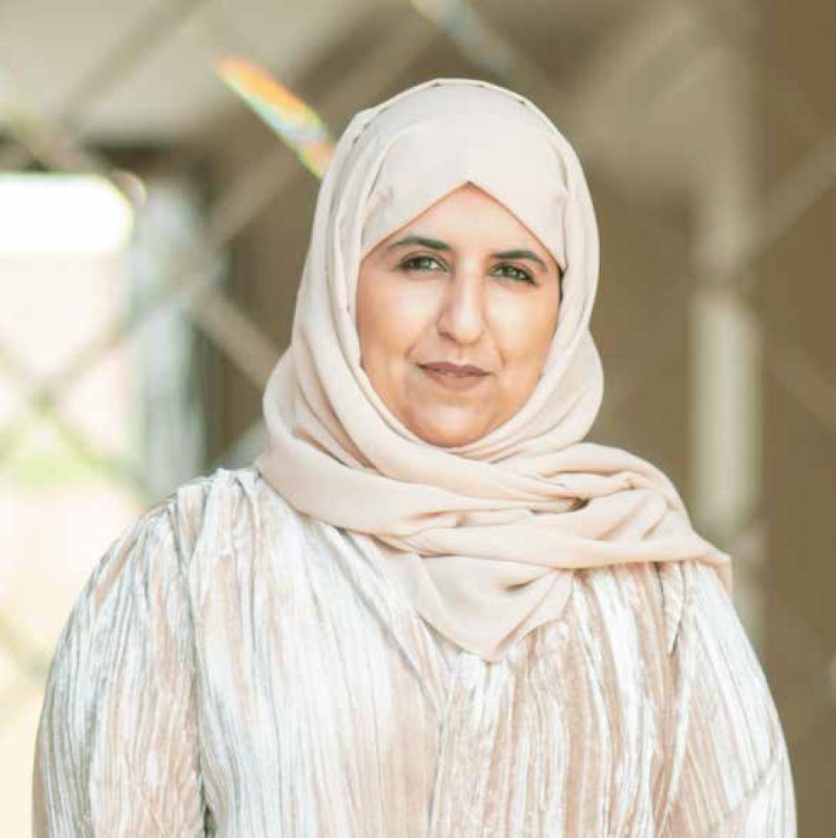 ‘Theme-special’ featured Saudi artist, Eiman ElGibreen, whose unique multi-dimensional art comments on Saudi culture and challenges perceptions as it engages the imagination and unlimited world of creation.