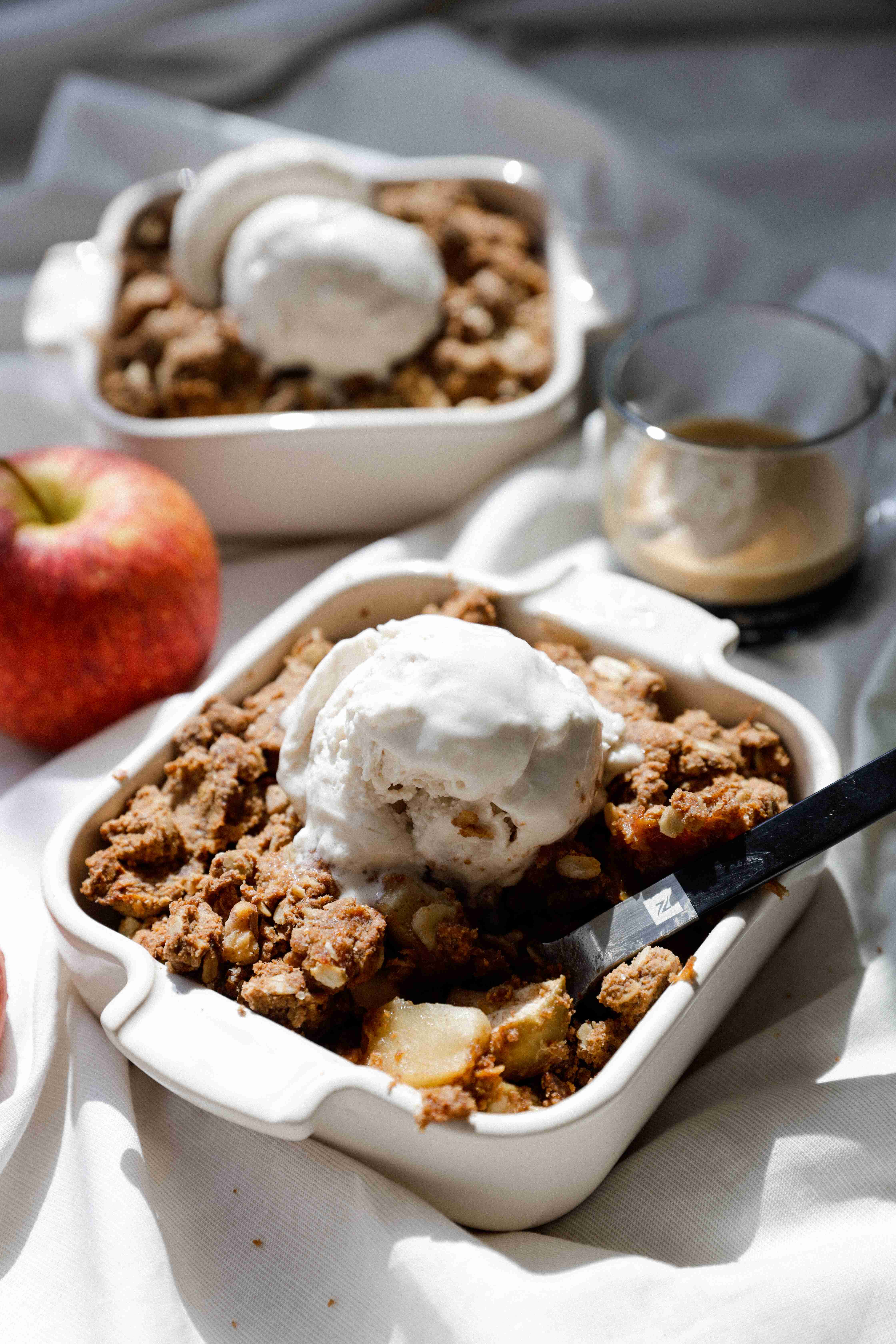 Vegan Apple Crumble. Courtesy of Raoum Alsuhaibani.