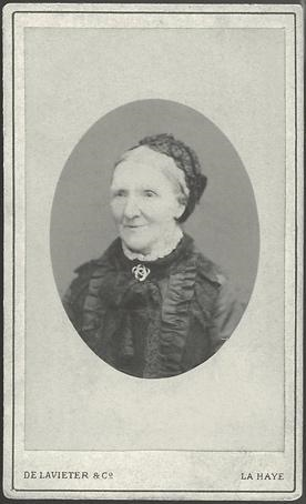 ‘Photo of Anna van Gogh Carbentus (mother of Vincent van Gogh).’ Source: Wikimedia Commons.