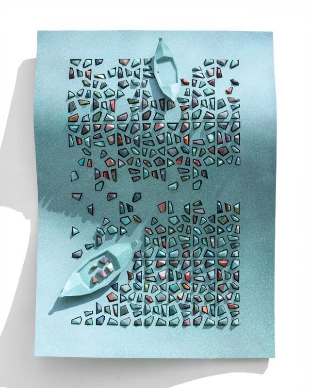 'صيد غير معاش 26.' محمد بنوي. 2026. ألياف زجاجية وخشب. 140x100سم. بإذن من الفنان.&nbsp;