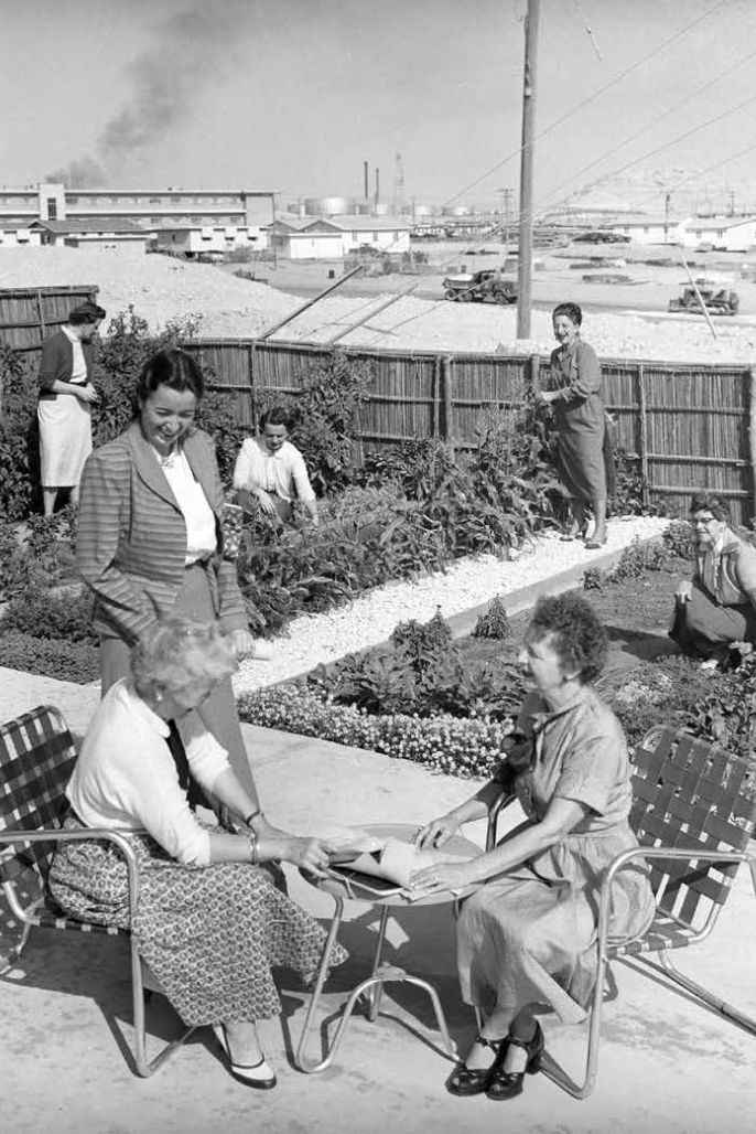 اﻟﻈﻬﺮان . ﻣﺎرس، 1954